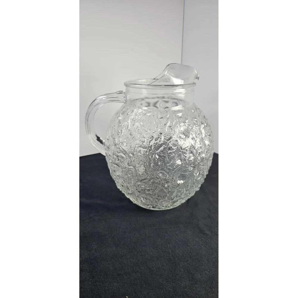 Anchor Hocking Lido Milano Pitcher Vintage Crinkle Ice Glass Clear Handle Spout